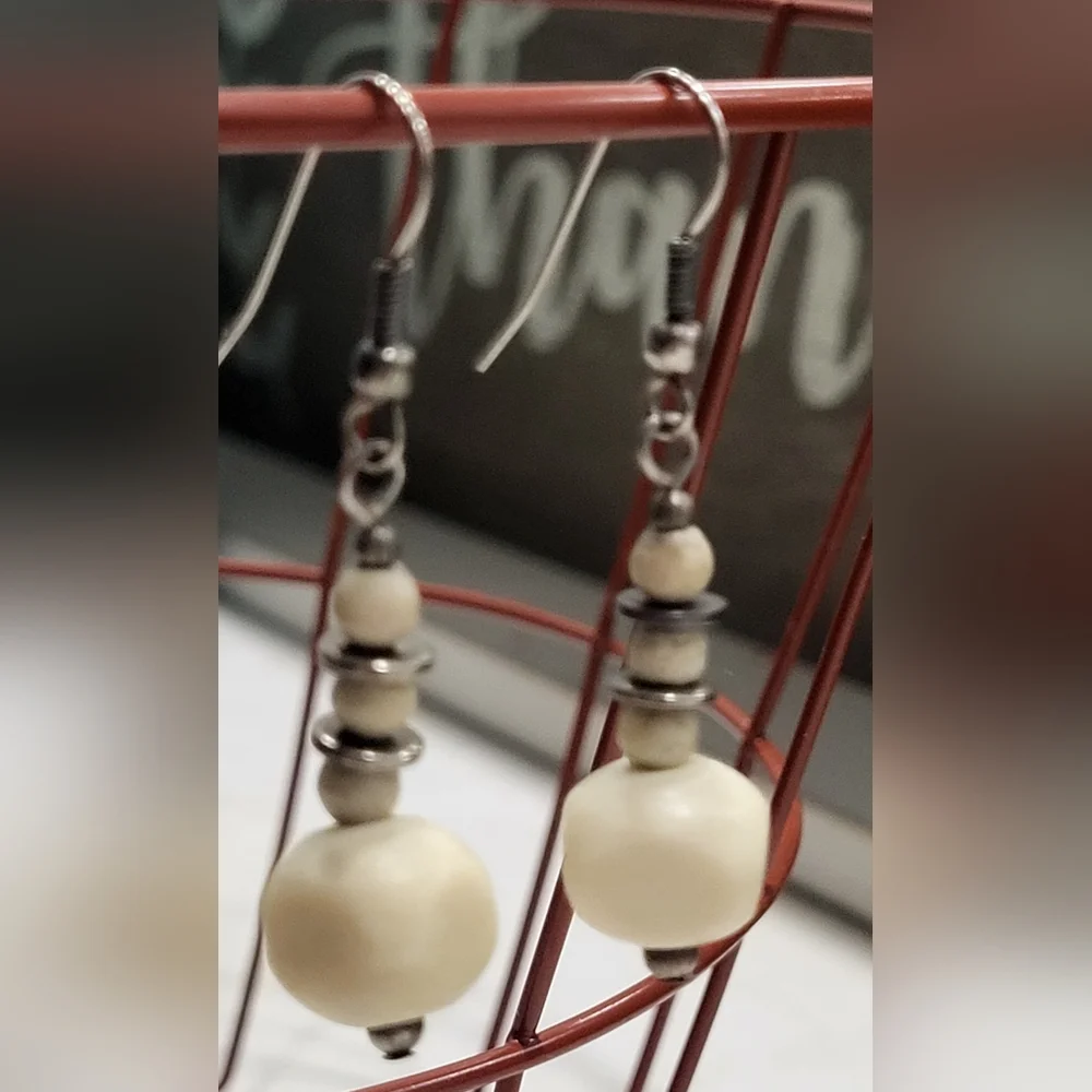 Bohemian style dangle/drop earrings - Picture 4 of 11